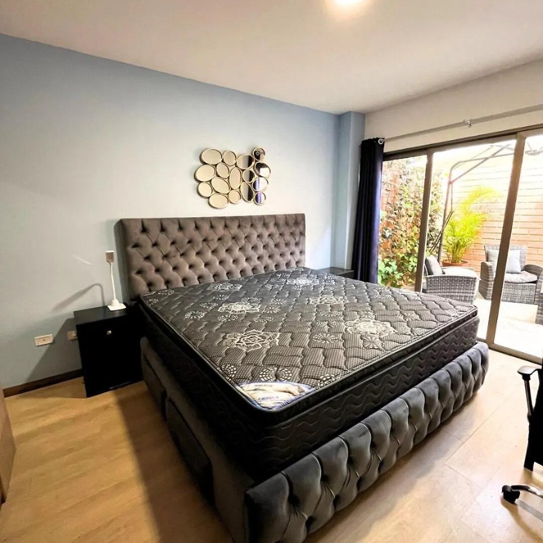 Luxury Terrace Suite In Cuenca Apartment