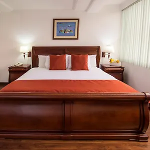 2* Hotel Cordero