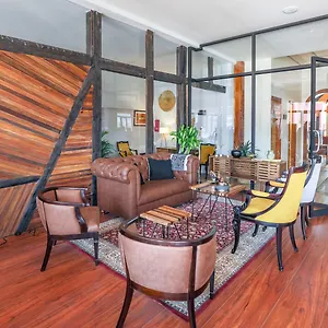Socialtel Hotel